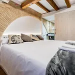 Hostal 977